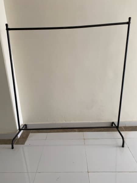 black  hanging  rack 0