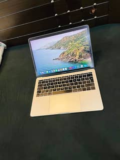 MacBook Pro 2017 16GB Ram 256GB SSD 13.3 inches Screen Good Condition