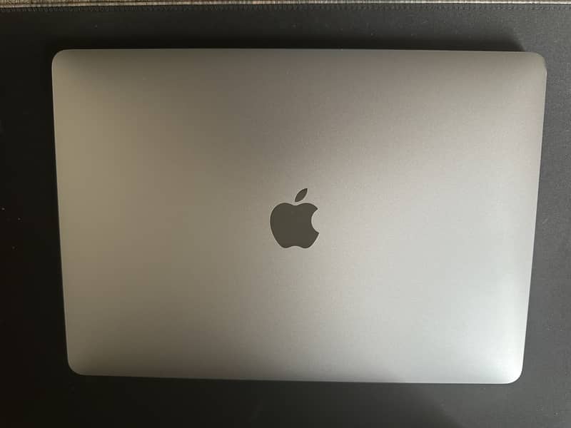 MacBook Pro -  13 inch - 2020 - 16gb Ram - 1TB SSD 0