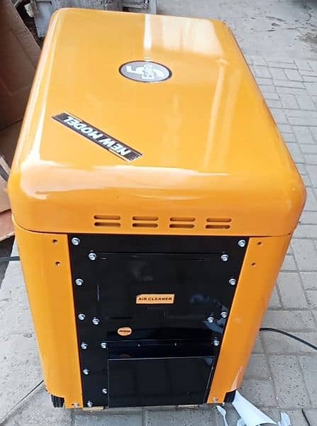 1 KVA AND 12KVA BRANDED GENERATOR AVAILABLE CUMMINS SOUND PROUF 14