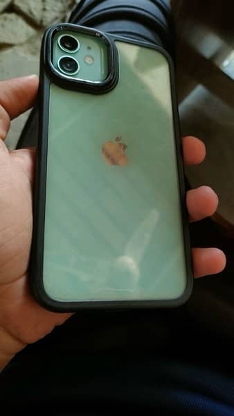 iPhone 11 128GB green colour 9.5/10 condition 3