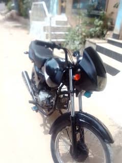 Unique 100cc (Sports look/1st owner) lu or chalao 0