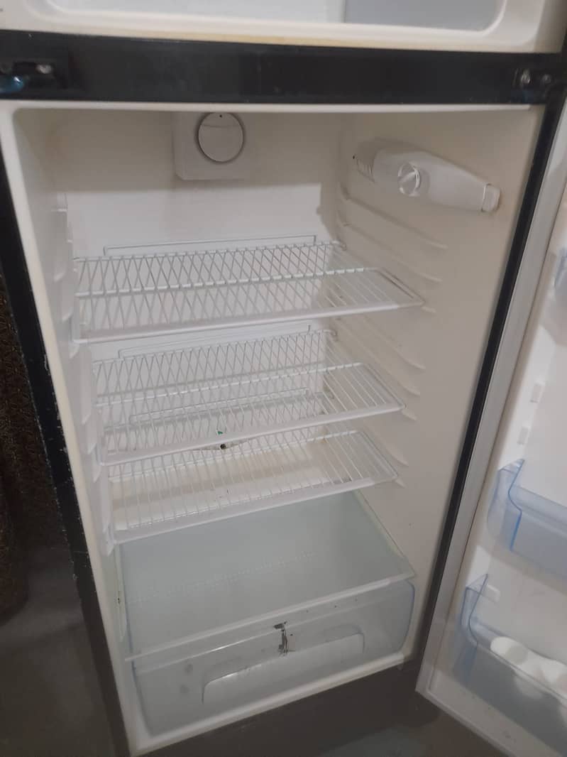 electrolux fridge for sale 2