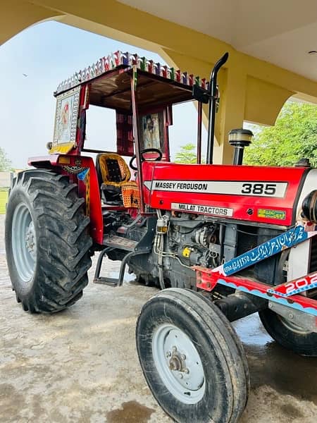 Massey Ferguson 385 0