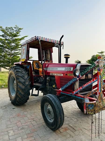 Massey Ferguson 385 1