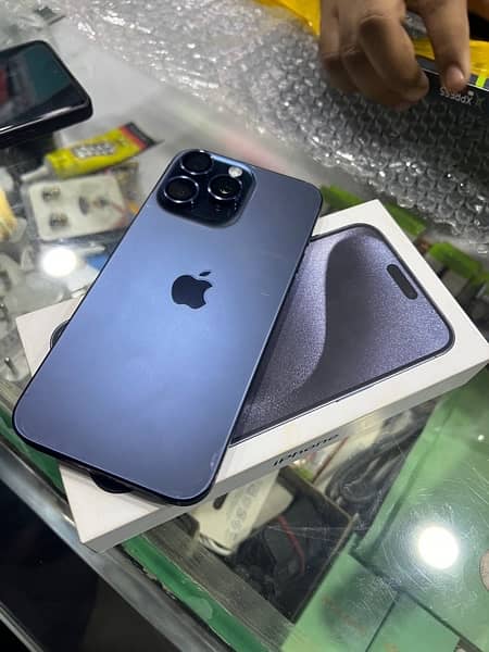 i phone 15 pro max 256 gb Blue titinuem 0