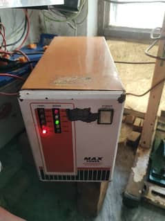 UPS Max Power 1000 watt