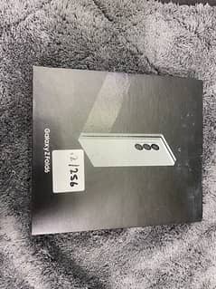 Samsung fold 6 12/256 gb