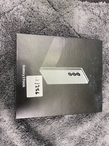 Samsung fold 6 12/256 gb 0