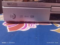 Yamaha CD and DVD player