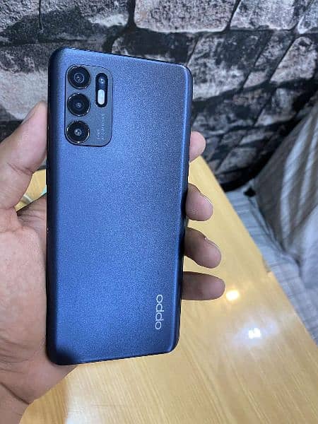 OPPO reno 6 2