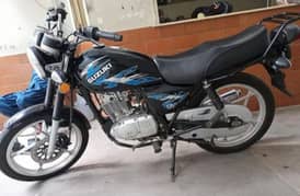 Suzuki GS 150 SE 2022
First Owner (4500 Km)
Tubeless Tyre
Disk Brake