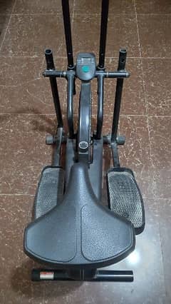 Exerciser cycle + elliptical (2 in 1)