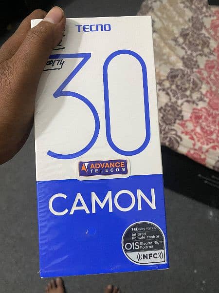 Techno Camon 30 12/256 10 month Warranty Left 2