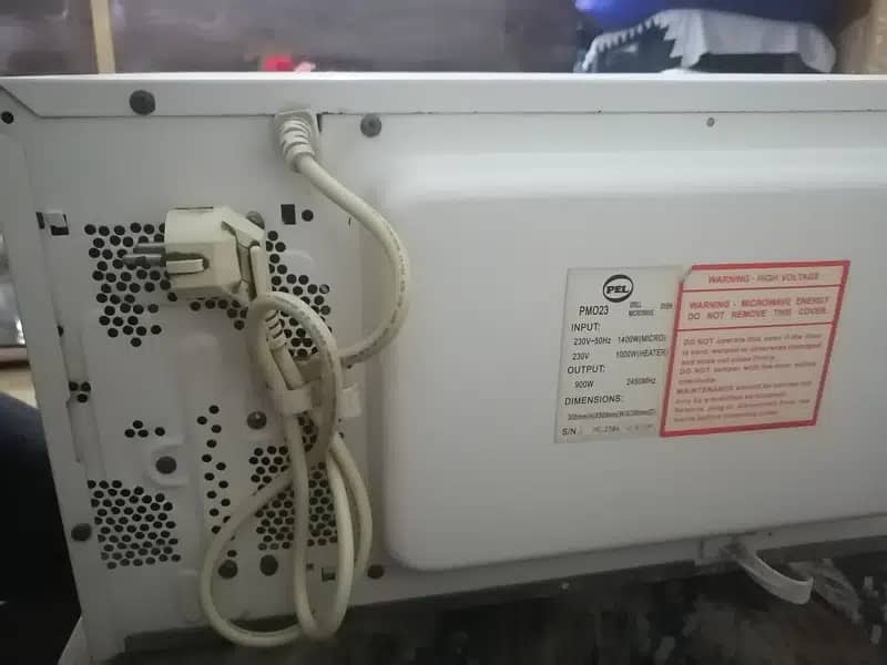 PEL microwave Oven (PMO23) for urgent sale in very reasonable price 8