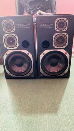 Kenwood Speakers 7 Inches