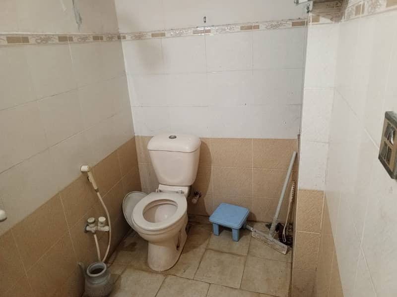 5 MARLA DOUBLE STOREY HOUSE FOR RENT NEAR HOCKEY STADIUM JOHAR TOWN LAHORE 1