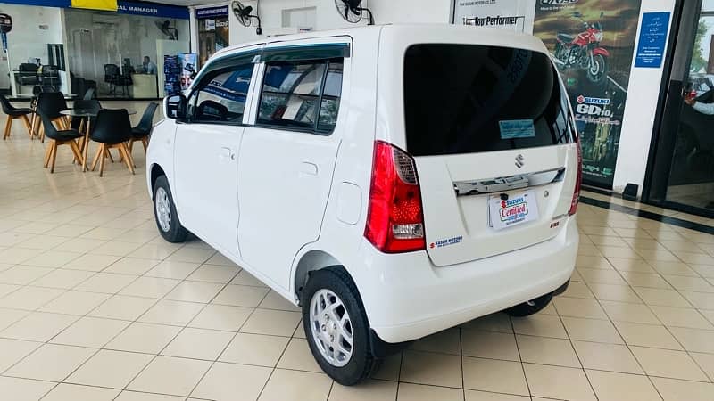 Suzuki Wagon R vxl 2024 4