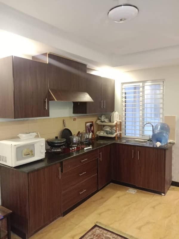 Flat Spread Over 700 Square Feet In E-11/4 Available 1