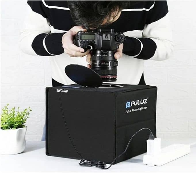 PULUZ 25cm/9.8inch Portable Photo Studio Lightbox 1