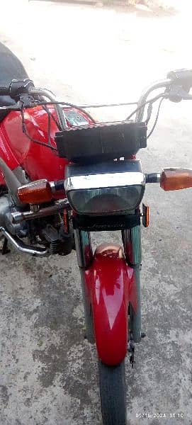 Yamaha junoon good condition 2