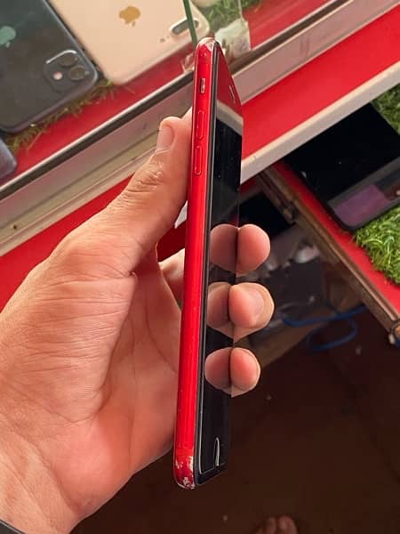 iphone 8 plus red 64gb 3