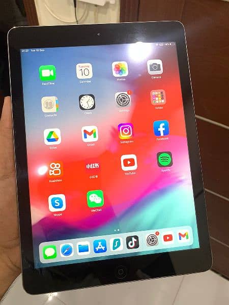 Apple ipad air 1 0