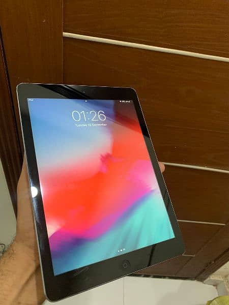 Apple ipad air 1 3