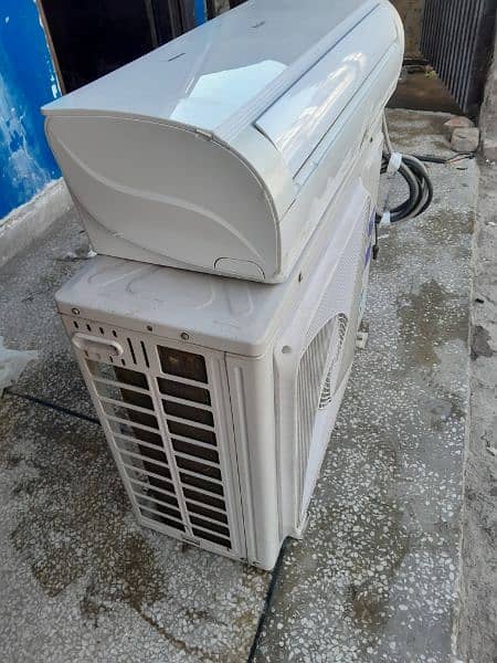 Haier 1.5 Ton Ac for sale. 4