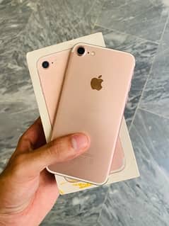 iPhone 7 with box  (No Exchange Only Sale)