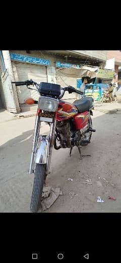 i am selling my Honda 125  2019 model 120000 final price