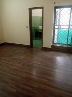 sunny park 6 marla full house for rent only for silent office job holder and student