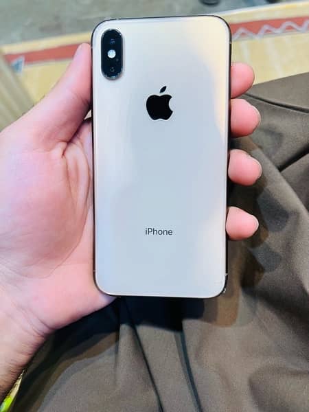 iPhone XS 256gb read the add 3