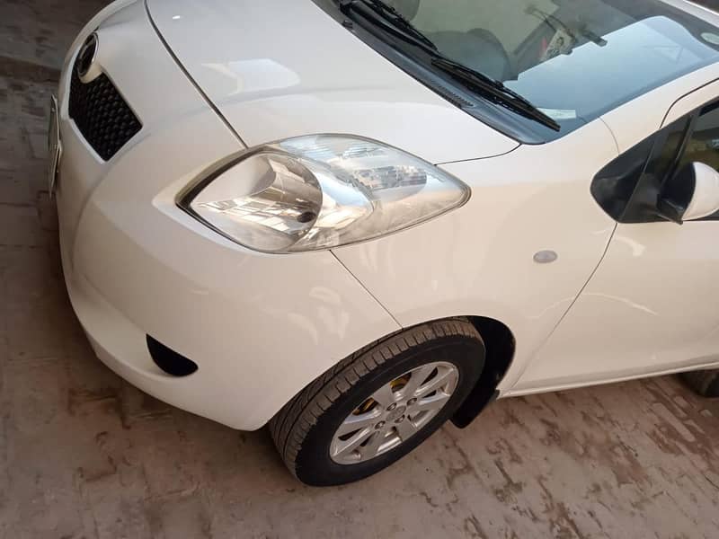 Toyota Vitz 2006 8