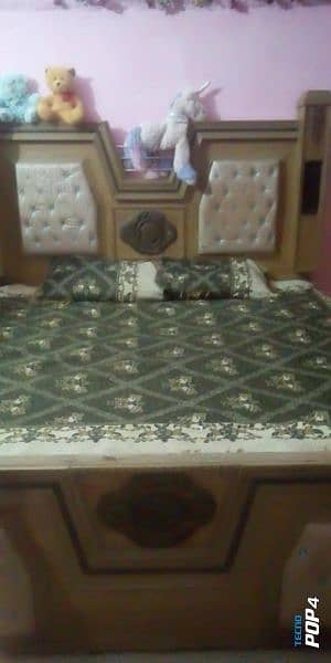 Wooden bed set 0