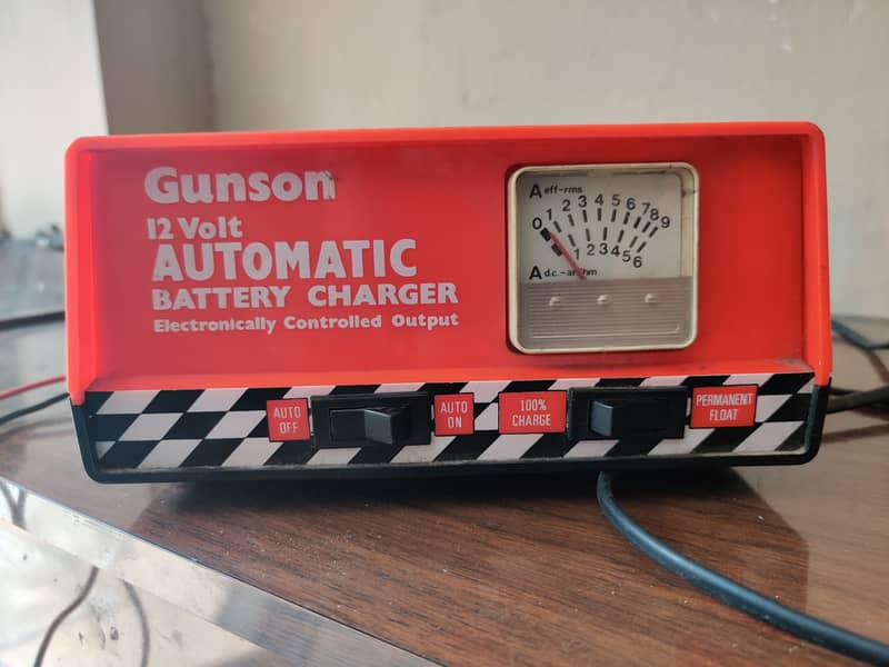 Battery Charger 12 Volt Automatic Made In Hong Kong 1