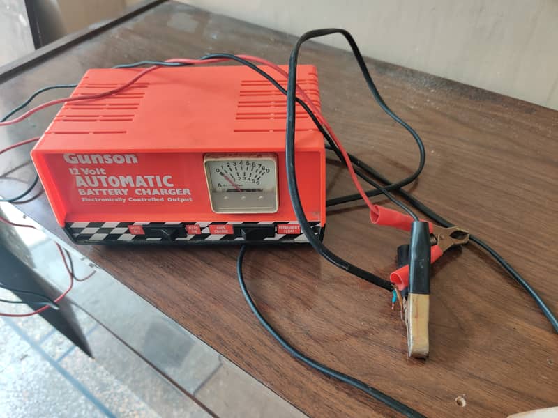 Battery Charger 12 Volt Automatic Made In Hong Kong 4