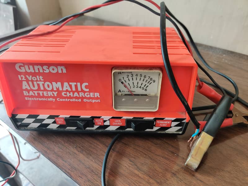 Battery Charger 12 Volt Automatic Made In Hong Kong 6