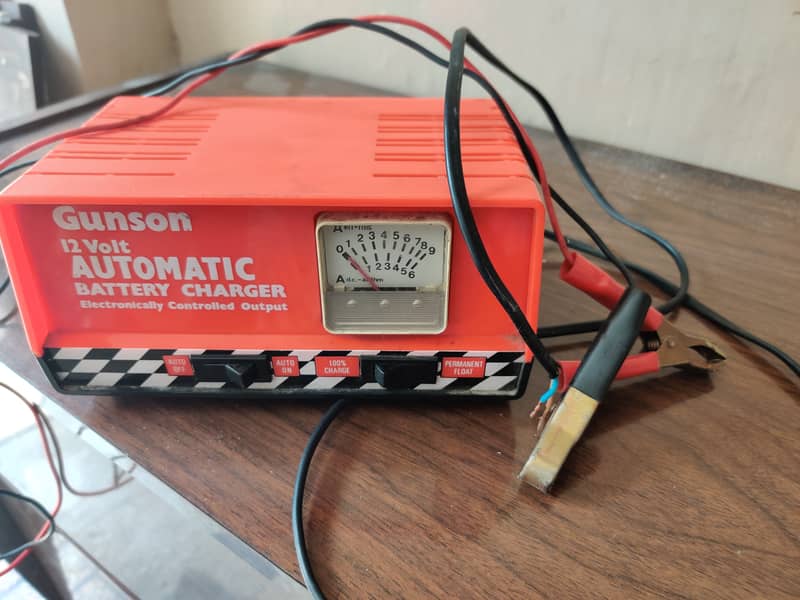 Battery Charger 12 Volt Automatic Made In Hong Kong 7