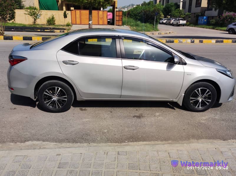 Toyota Corolla GLI 2018 Model 12