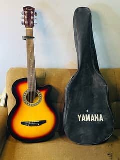 Brand new acoustic guitar only a few days use