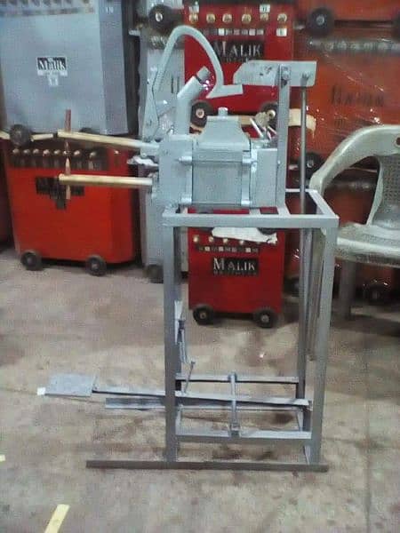 spot welding machine 7