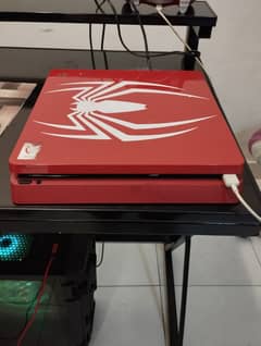 1 TB ps4 slim spiderman edition with controller