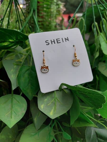 SHEIN FUNKY EARRINGS 10