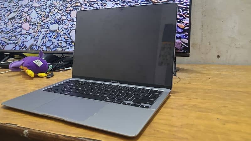 Macbook Air M1 8/256 5