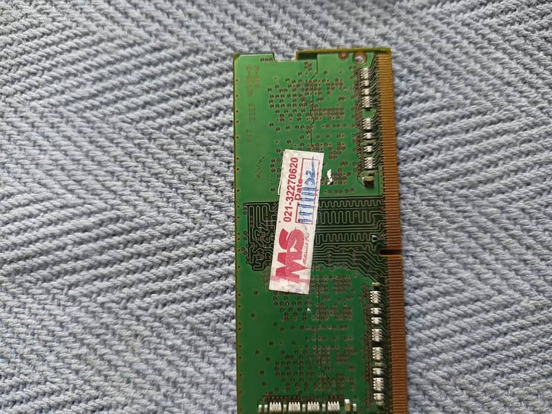 4GB DDR4 RAM  - 10/10 Condition, Excellent Health 3