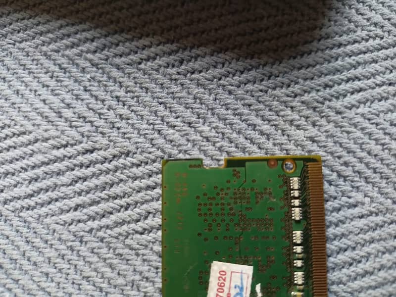 4GB DDR4 RAM  - 10/10 Condition, Excellent Health 5