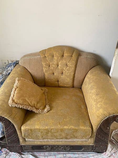 Sofa Set plus 2 seater setty 1