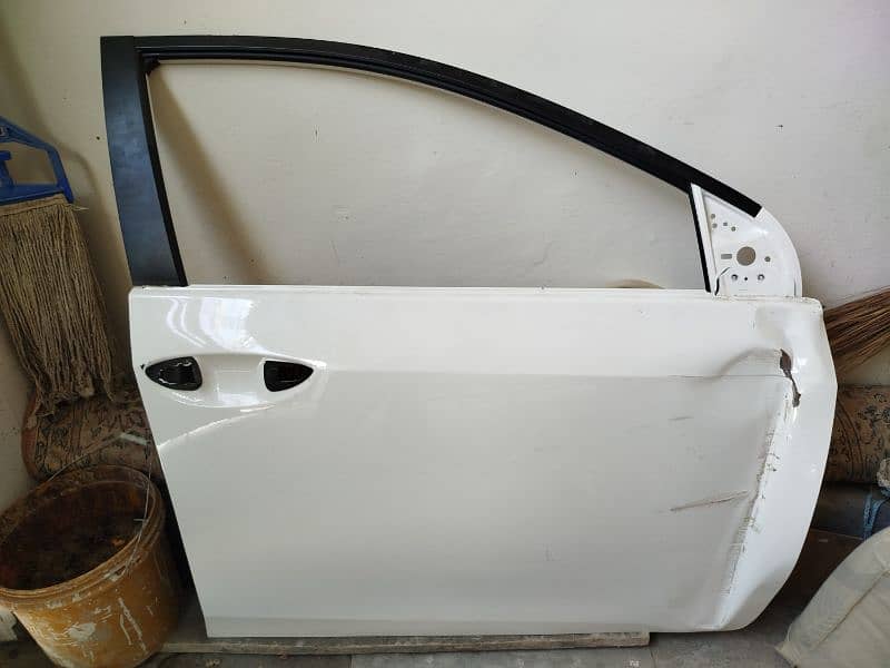 Altis grande door for sale 0