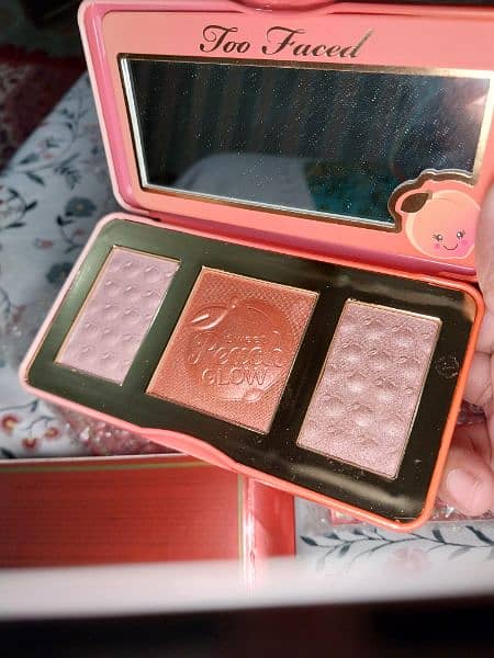 Orignal Too Faced highlighter pallets (bulk) 4